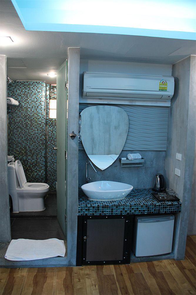 Blutique Hotel Bangkok Extérieur photo