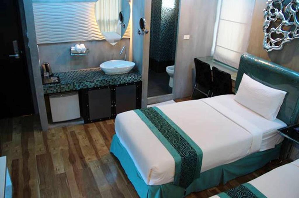 Blutique Hotel Bangkok Extérieur photo